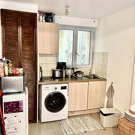 Apartment Nid Douillet Parisien